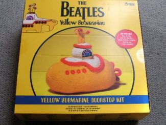 Muziek, Artiesten en Beroemdheden 2 breipakketten The Beatles Yellow Submarine NIEUW