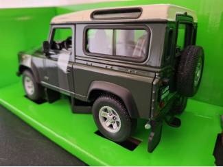 Auto's Landrover Defender 90 Groen Schaal 1:24